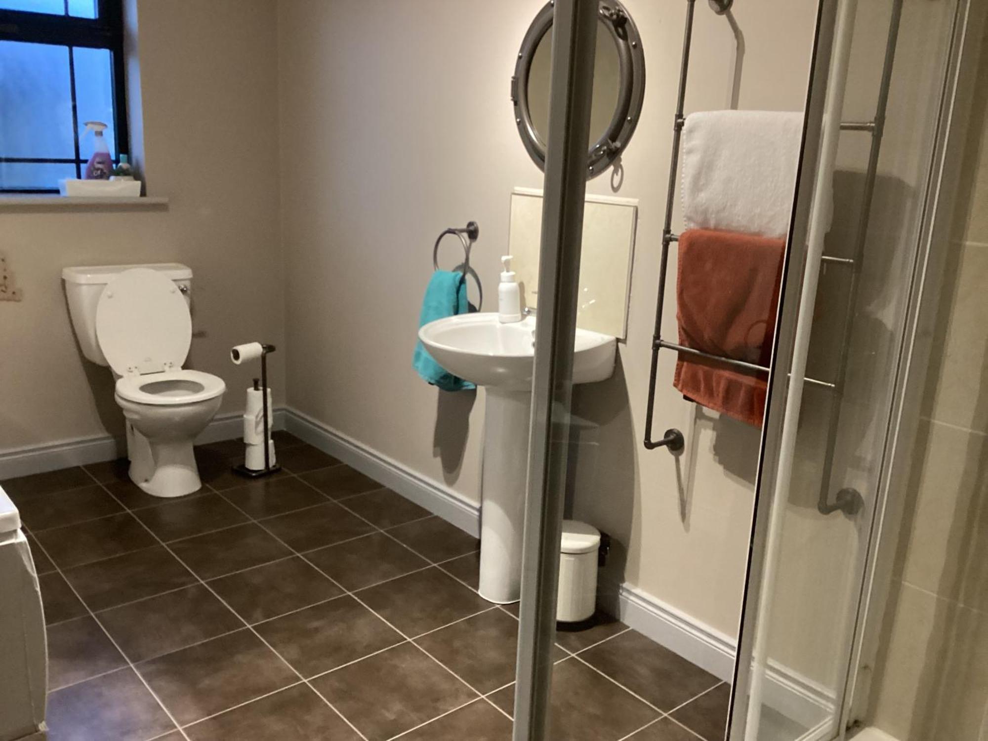 Room To Rent Μουλινγκάρ Εξωτερικό φωτογραφία
